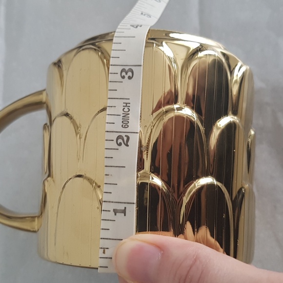 Starbucks 2019 Gold Mermaid Scale Holiday Mug 14 oz/414 ml - Picture 9 of 16